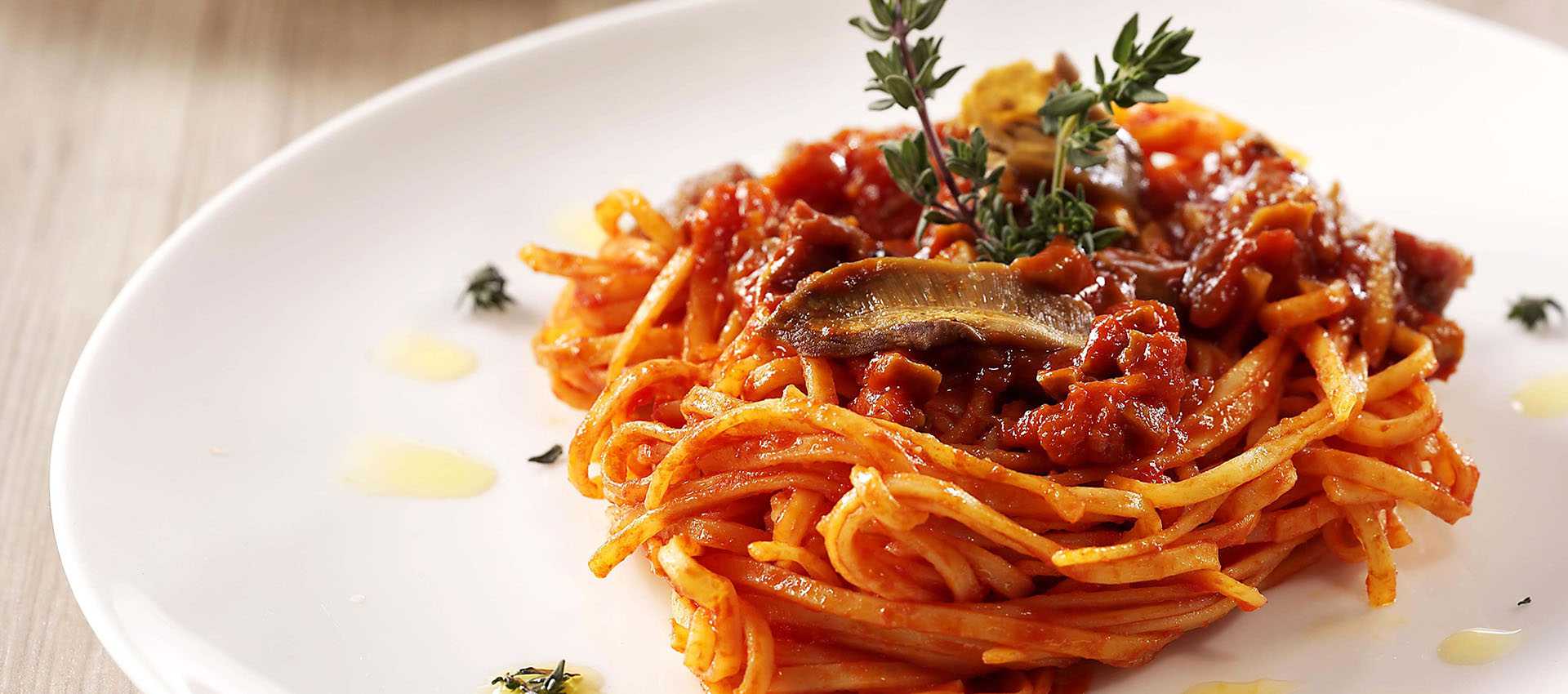 Tagliolini with porcini ragu Tagliolini with porcini ragu