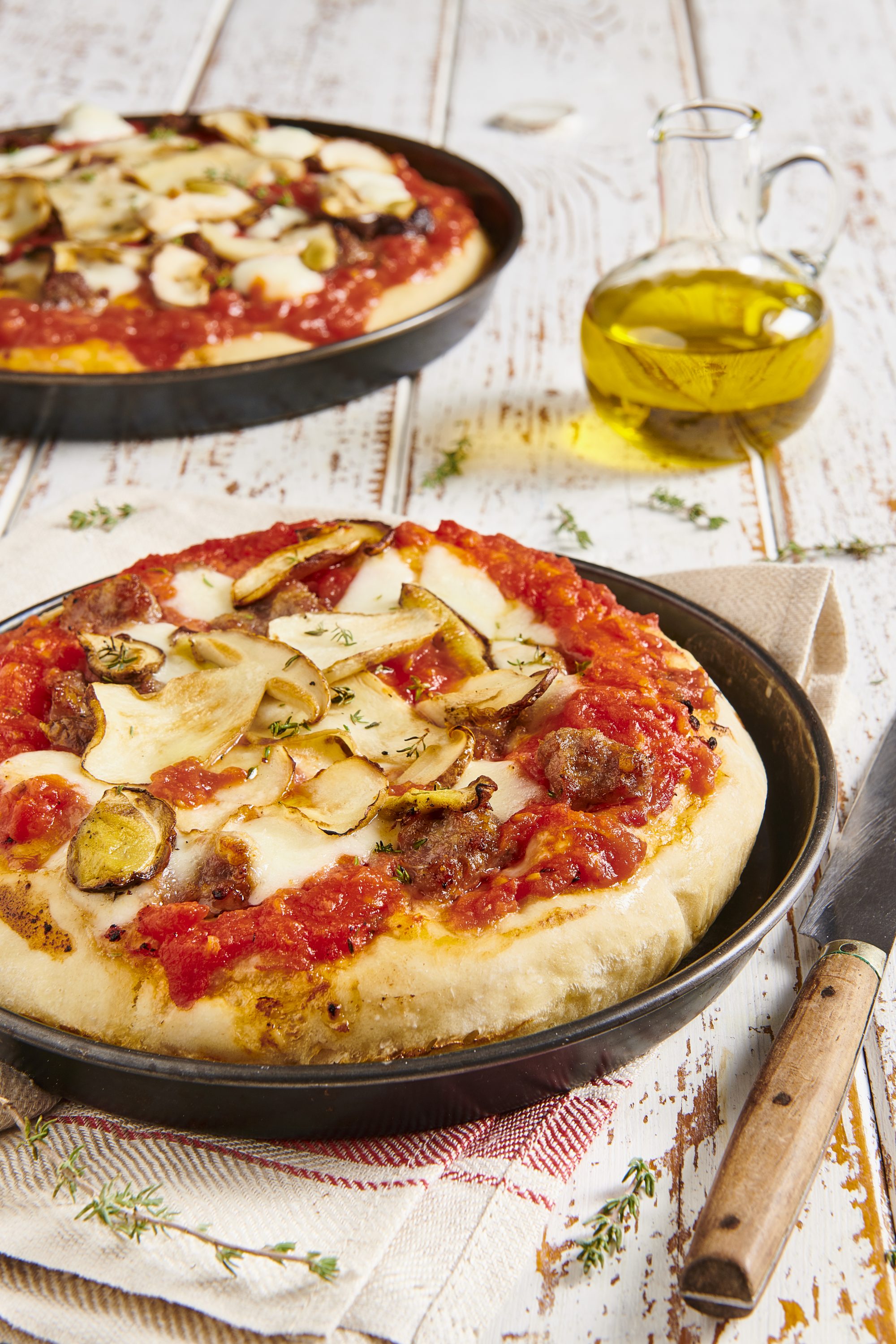 Deig til stekebrettpizza med tykk skorpe Deig til stekebrettpizza med tykk skorpe