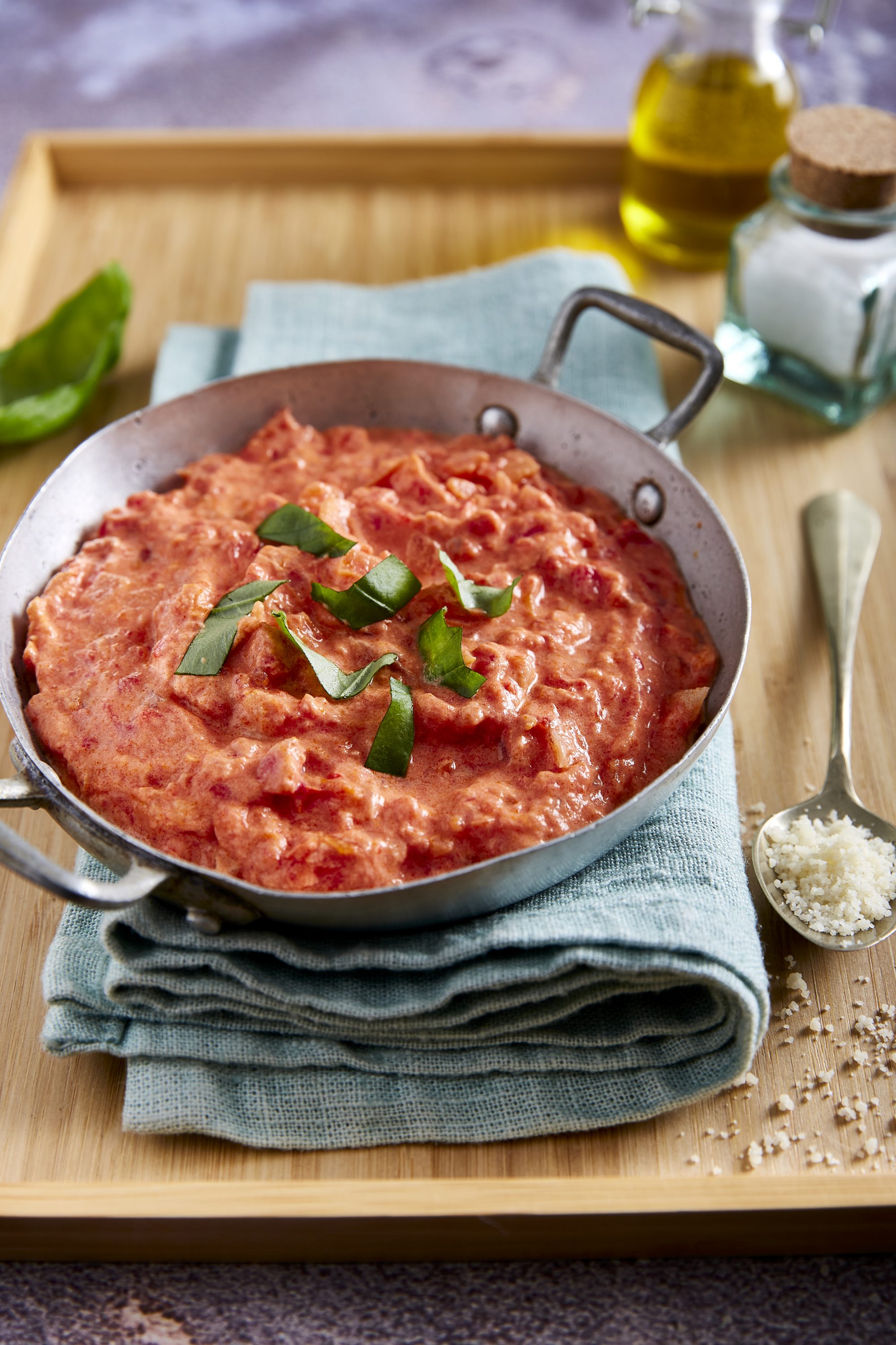 Lettvint tomatsaus Lettvint tomatsaus