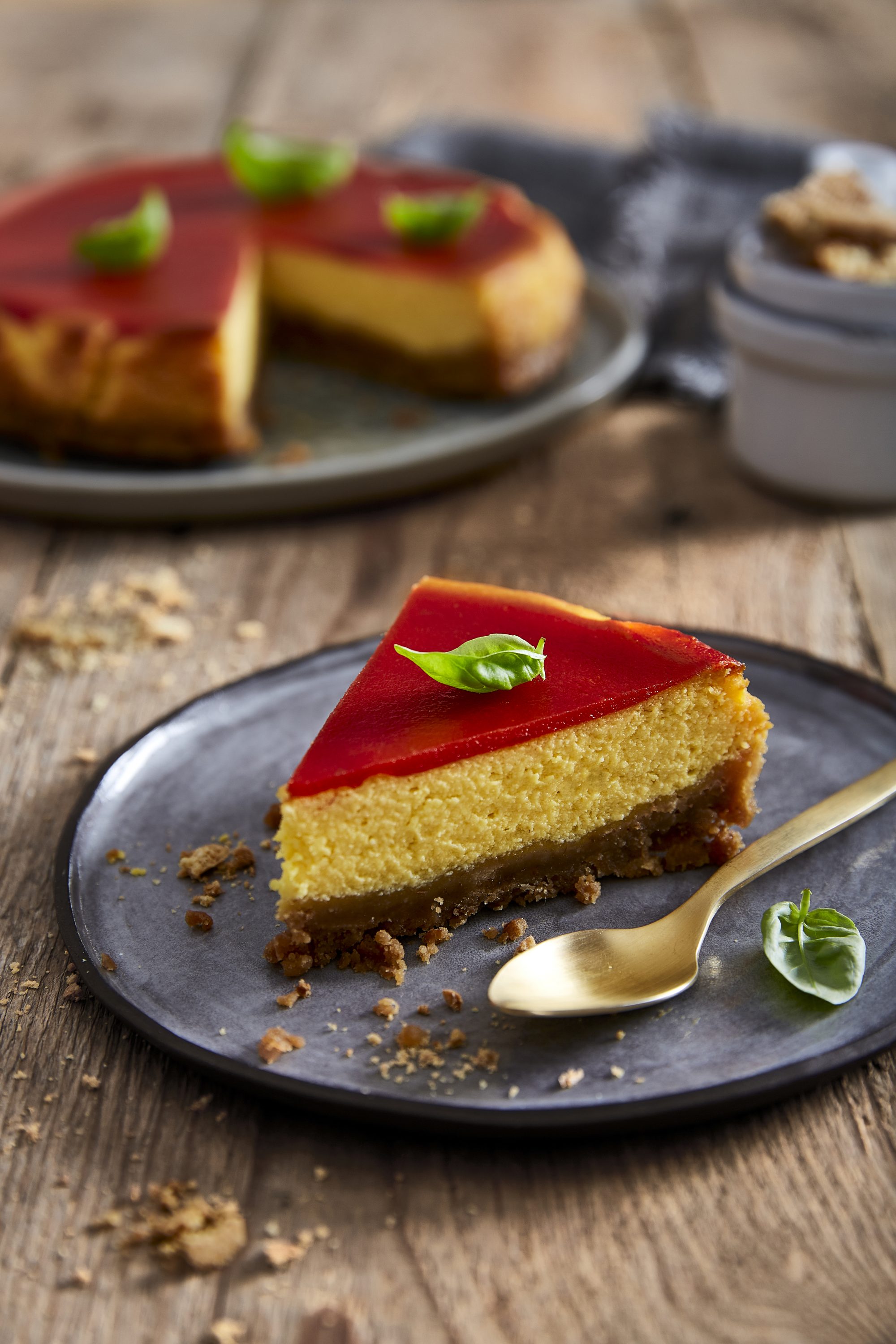 TOMATOSTEKAKE TOMATOSTEKAKE