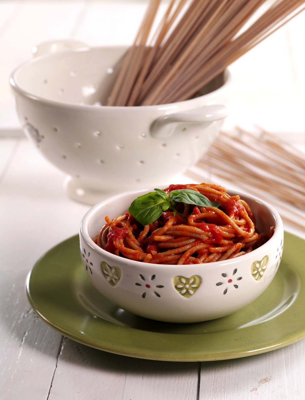 Spaghetti av speltmjöl med pastasås Parmigiano Reggiano Spaghetti av speltmjöl med pastasås Parmigiano Reggiano