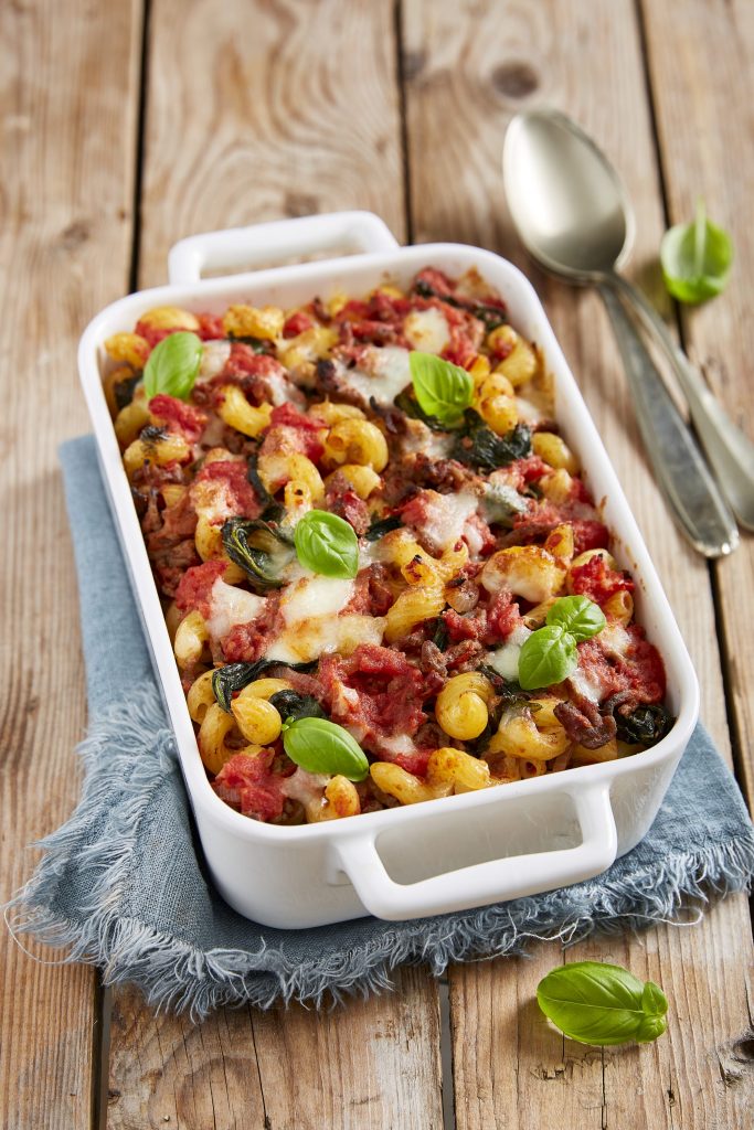 Makaronilåda med köttfärs Makaronilåda med köttfärs