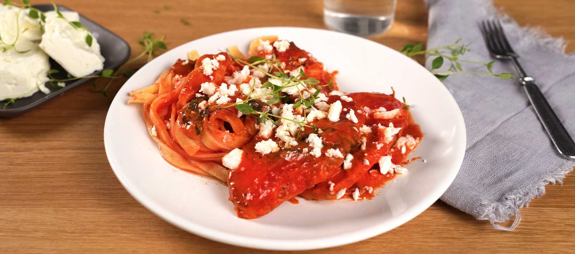 Schweinesteaks an Tomatensauce Schweinesteaks an Tomatensauce