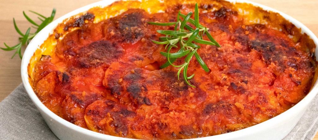 Kartoffelgratin Dauphinoise mit Tomaten Rezept | Mutti Germany