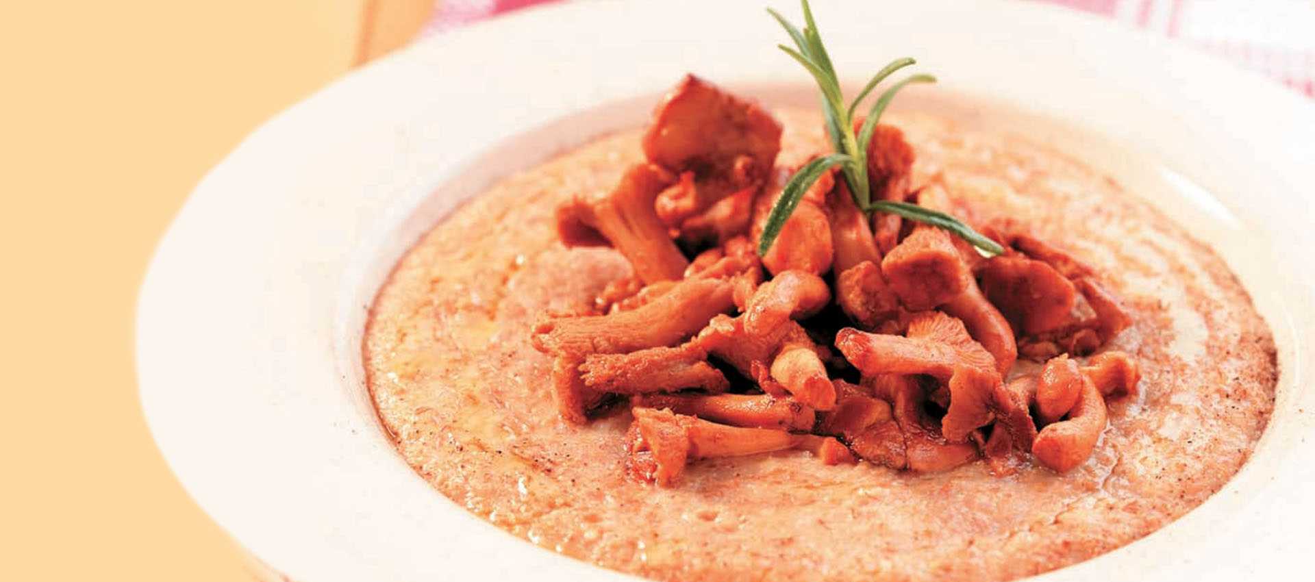 Dinkelcreme mit Pfifferlingen Dinkelcreme mit Pfifferlingen