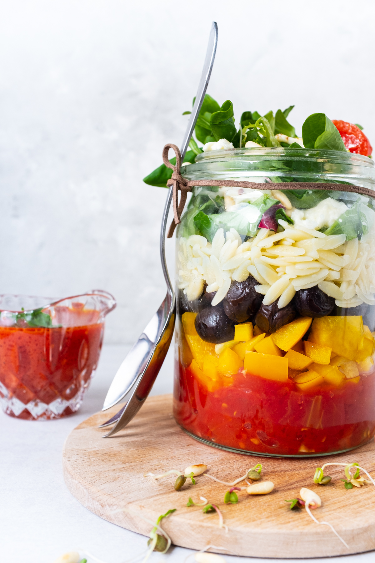 Nudelsalat mit Tomatendressing Nudelsalat mit Tomatendressing