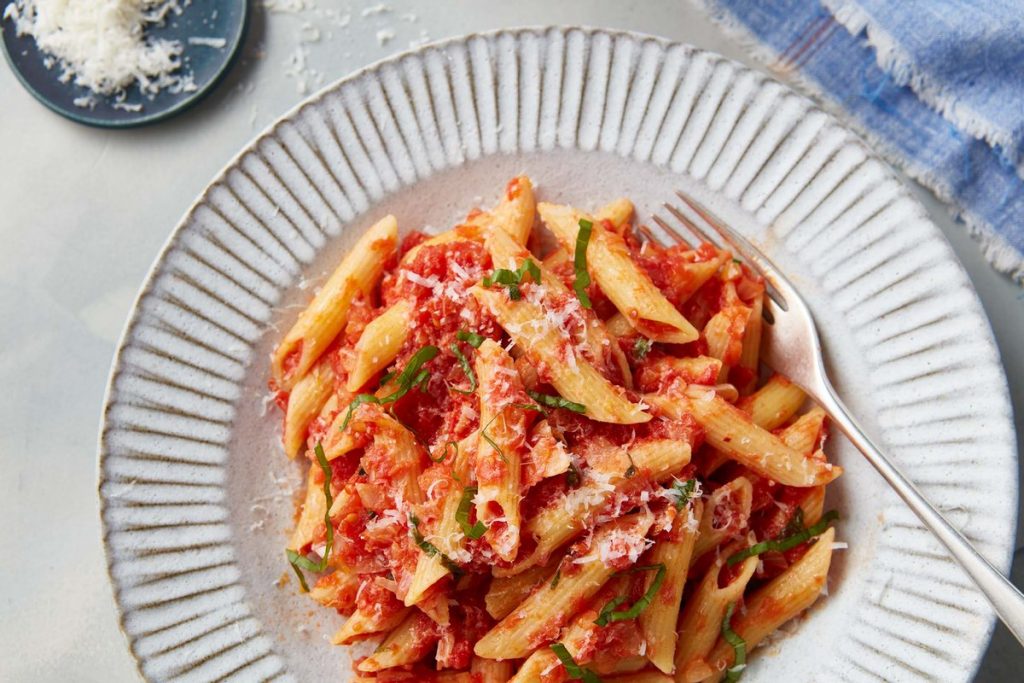 Penne all‘arrabbiata Penne all‘arrabbiata