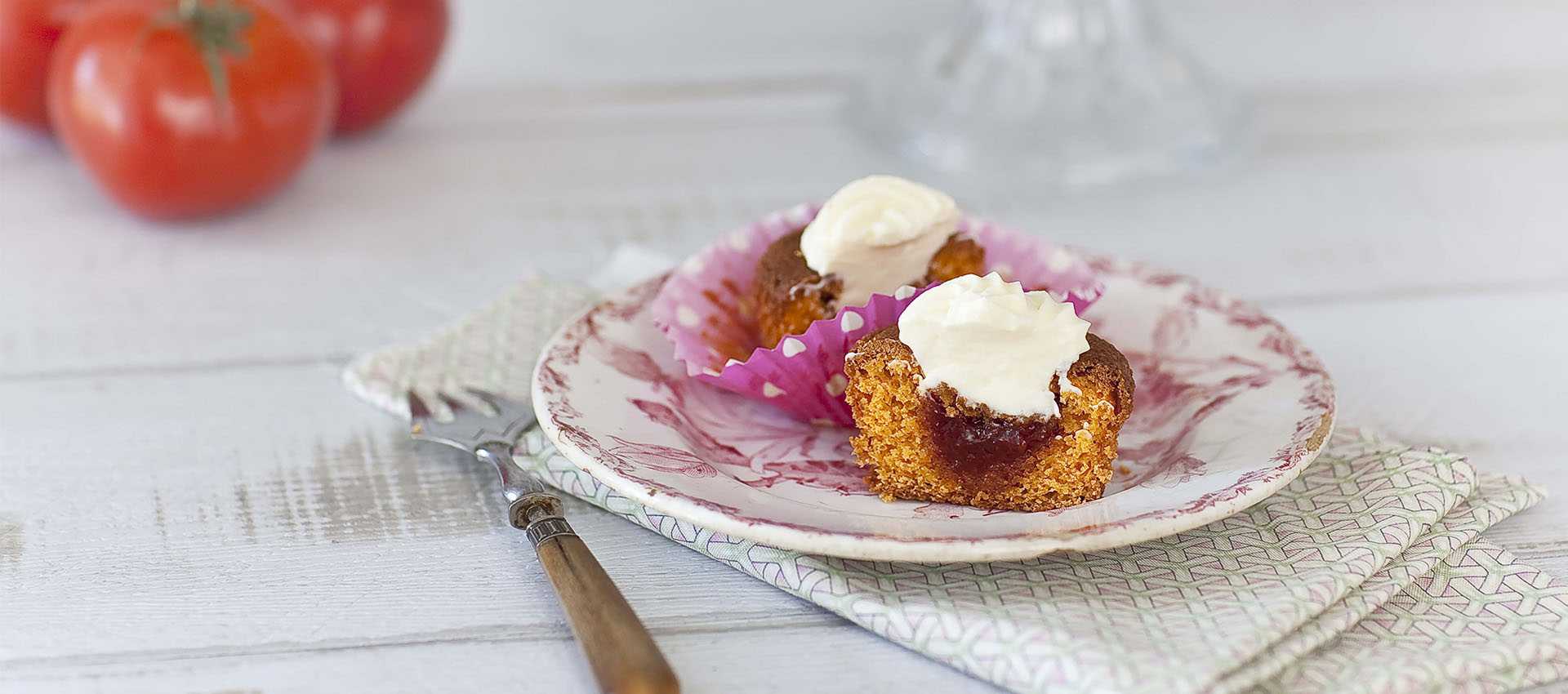Cupcackes cœur à la marmelade de tomate Cupcackes cœur à la marmelade de tomate