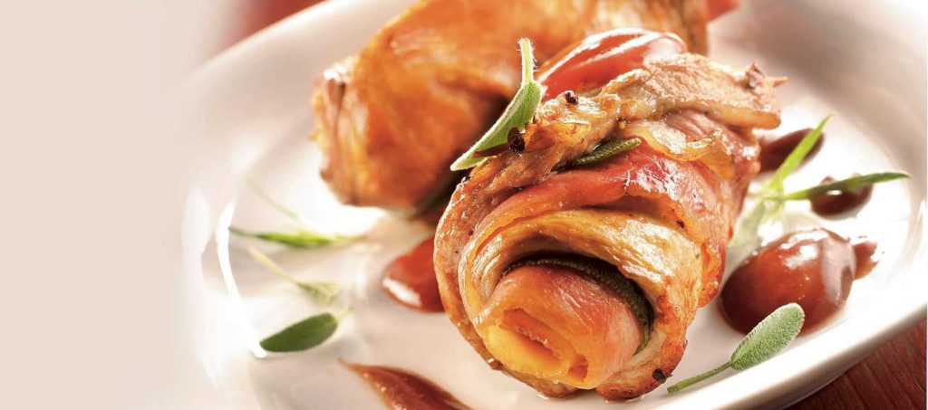 Escalopes de veau parfumées à la sauge et à la tomate Escalopes de veau parfumées à la sauge et à la tomate