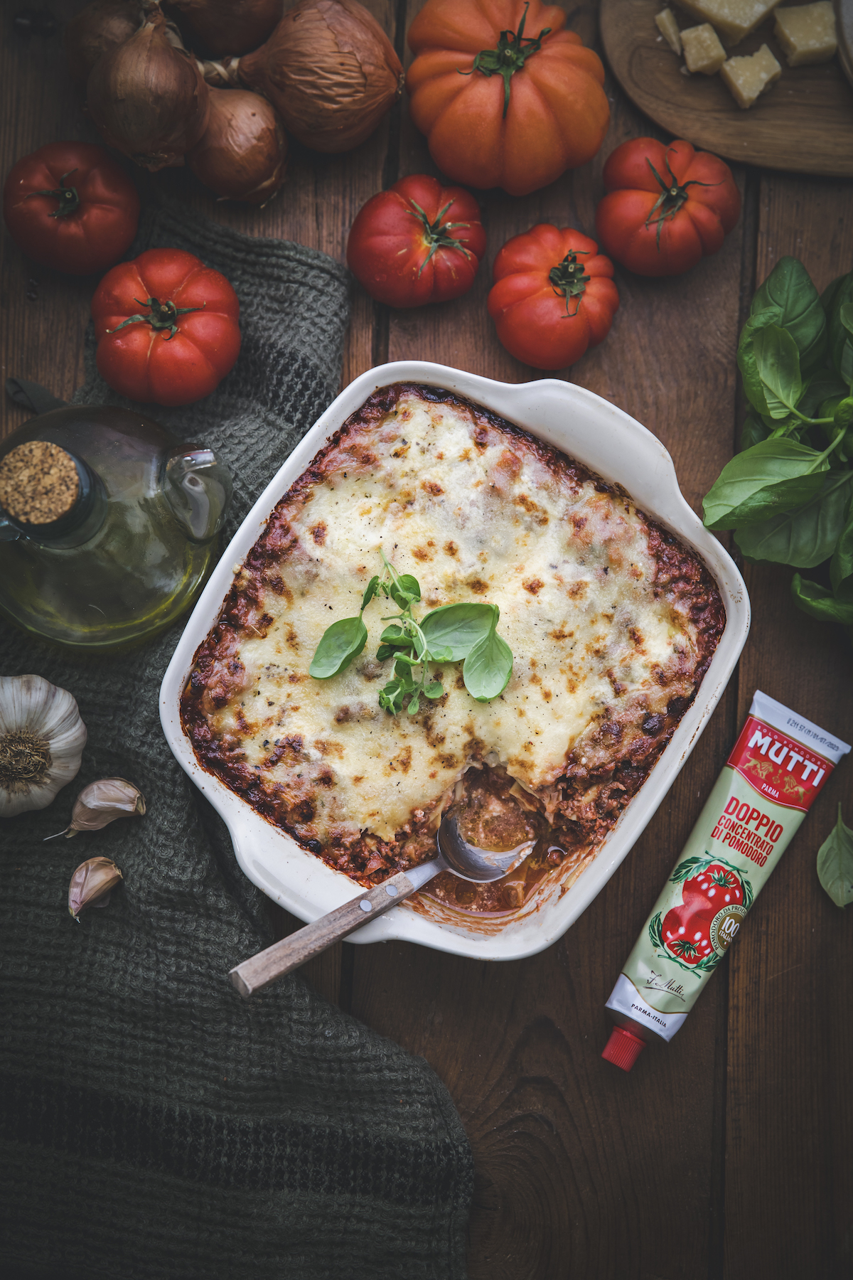 Lasagnes à la mozzarella et bolognaise Lasagnes à la mozzarella et bolognaise