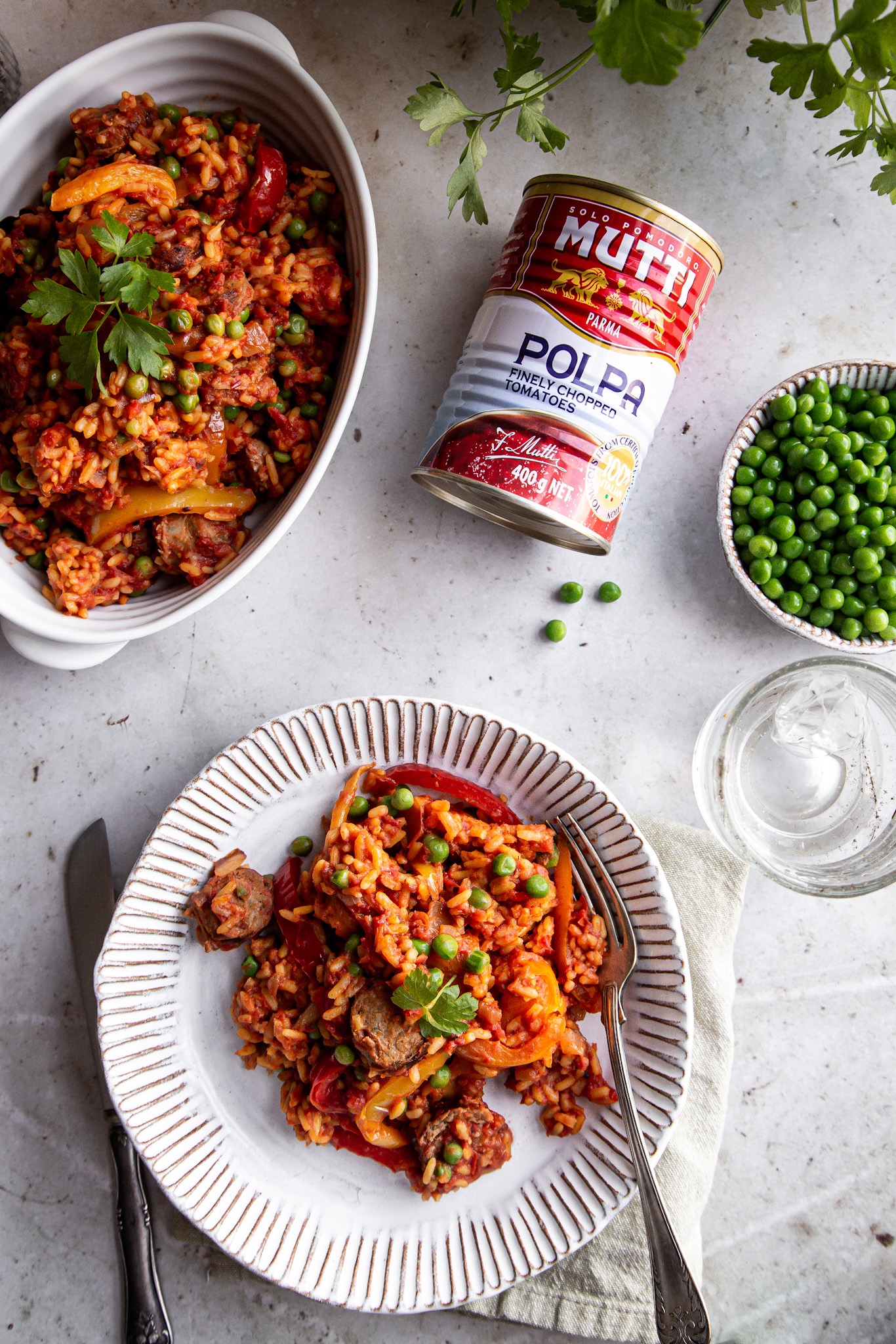 One Skillet Dirty Rice with sausage, frozen peas and rainbow peppers One Skillet Dirty Rice with sausage, frozen peas and rainbow peppers