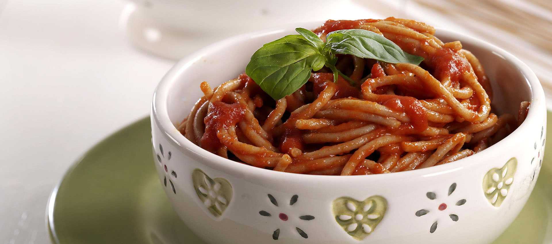 Speltspaghetti met Datterini-saus Speltspaghetti met Datterini-saus