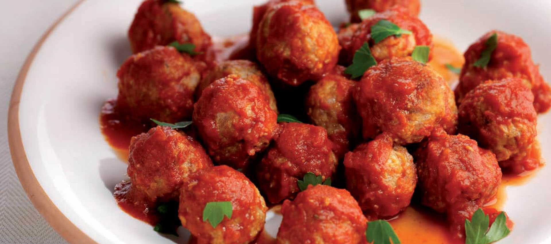Spicy meatballs in tomato sauce Spicy meatballs in tomato sauce