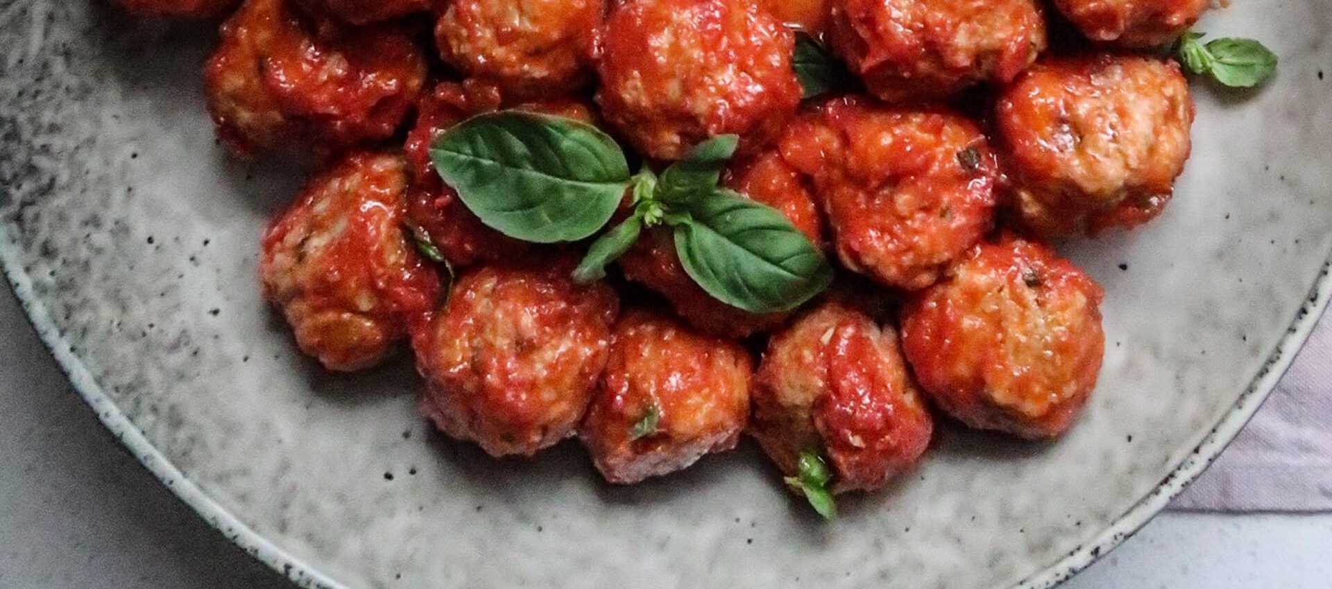 Italian meatballs in tomato sauce Italian meatballs in tomato sauce