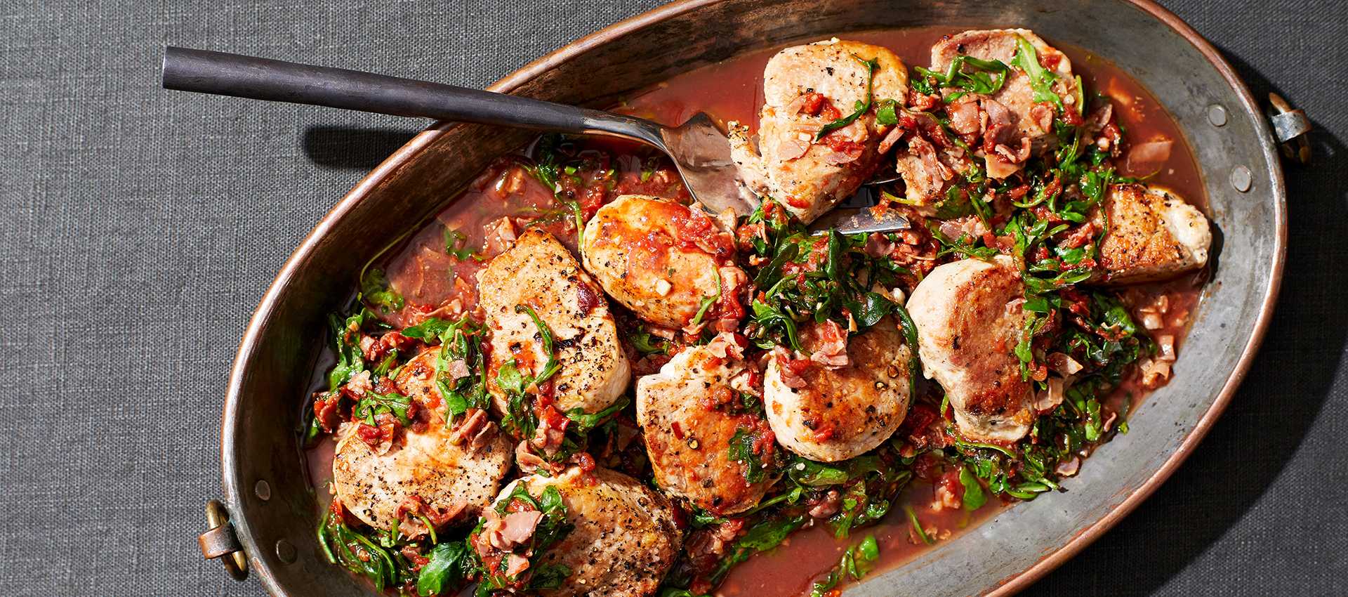 Pork Medallions with Tomatoes, Prosciutto & Arugula Pork Medallions with Tomatoes, Prosciutto & Arugula