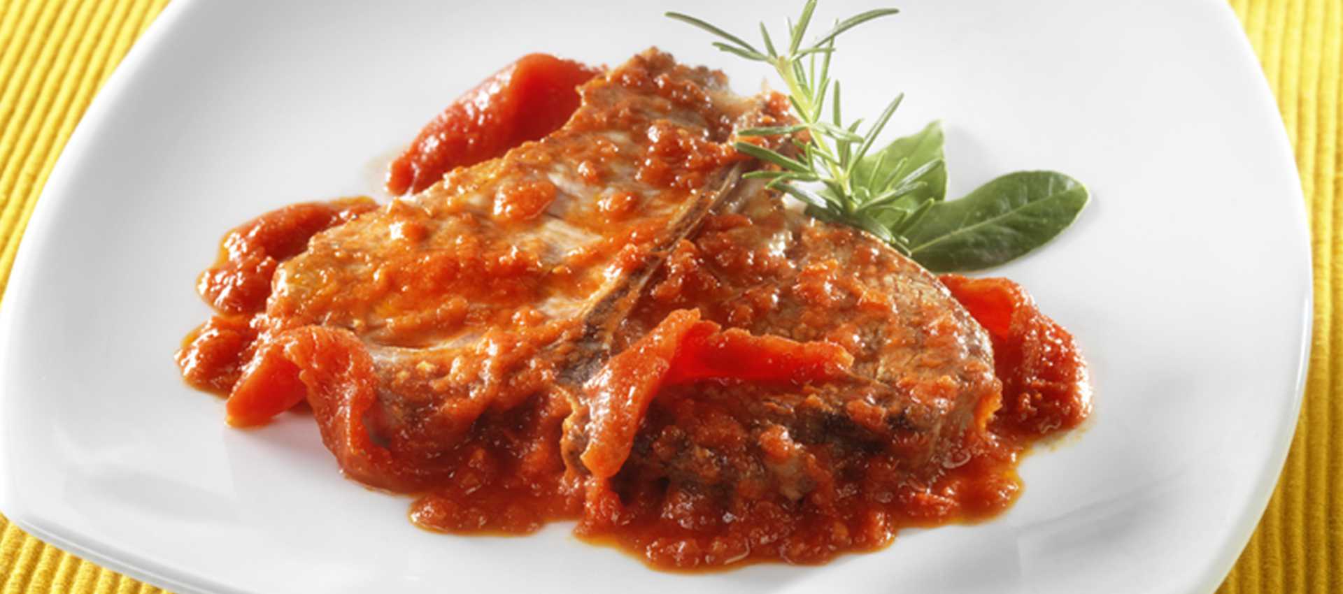 Farmer style pork chops with Mutti finely chopped tomatoes Farmer style pork chops with Mutti finely chopped tomatoes