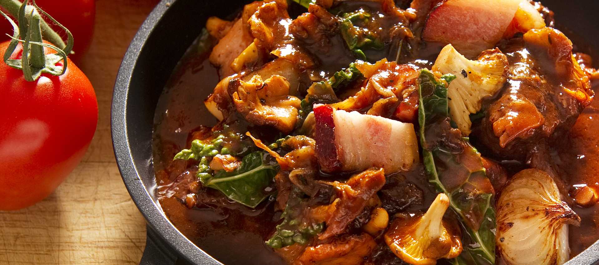 Autumn casserole with bacon, black kale and chanterelles Autumn casserole with bacon, black kale and chanterelles