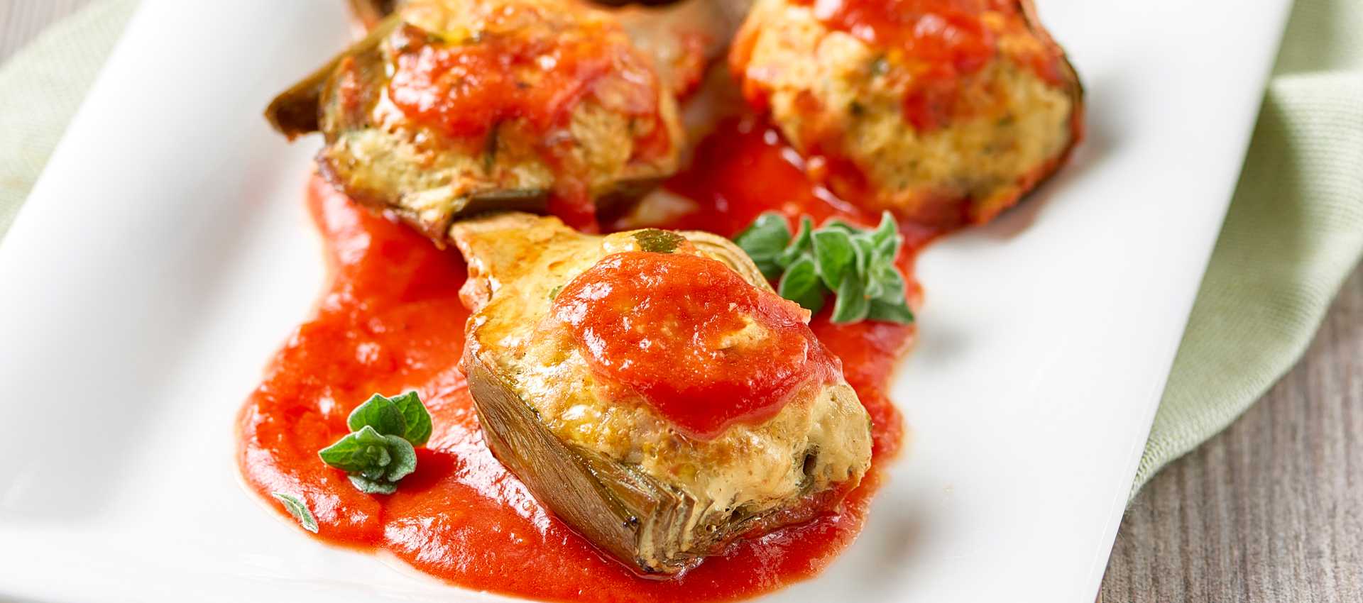 Carciofi ripieni al pomodoro Carciofi ripieni al pomodoro