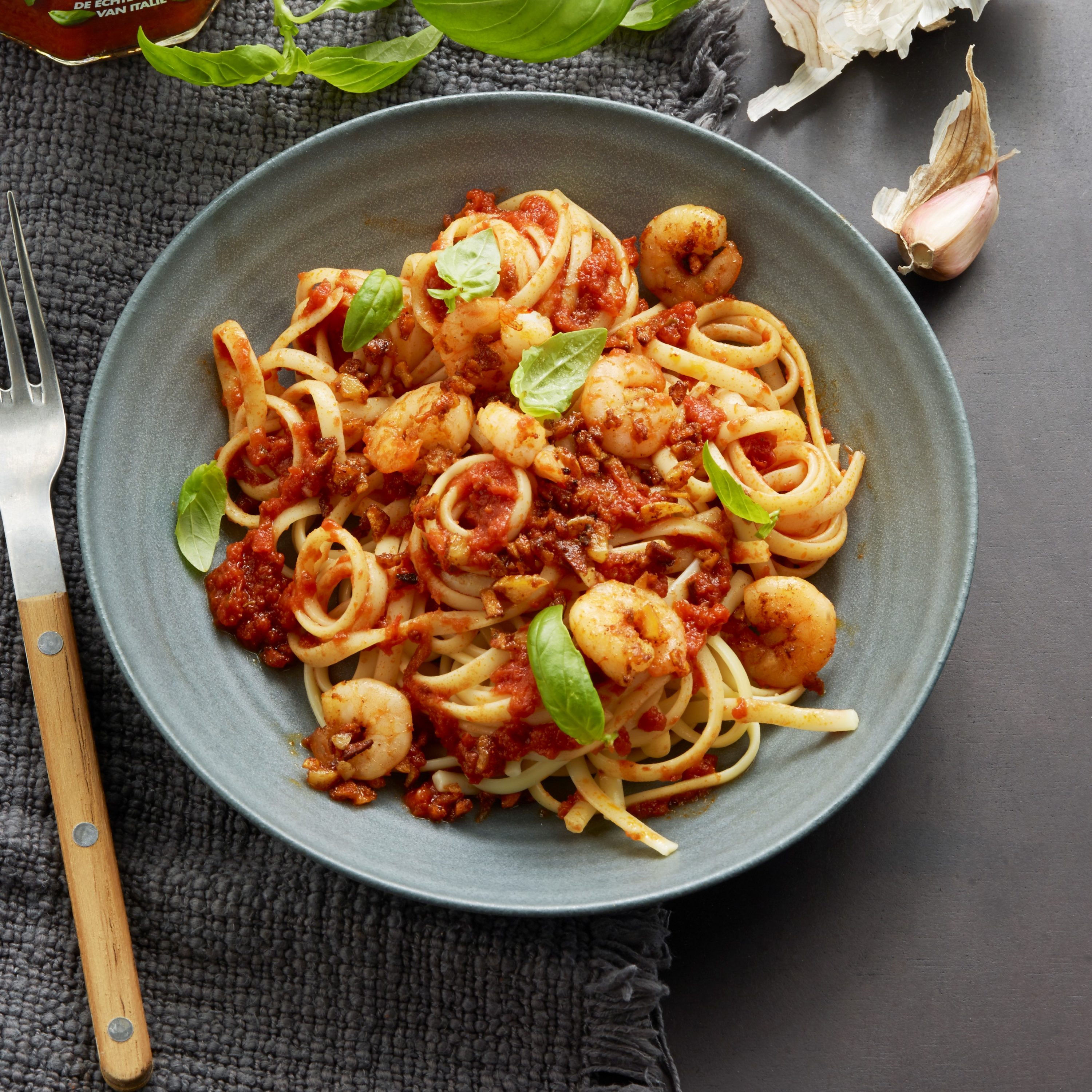 Linguinepasta katkaravuilla Linguinepasta katkaravuilla